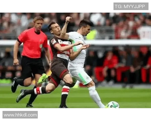 科特布斯迎战汉堡激战在即球迷期待精彩对决与精彩进球